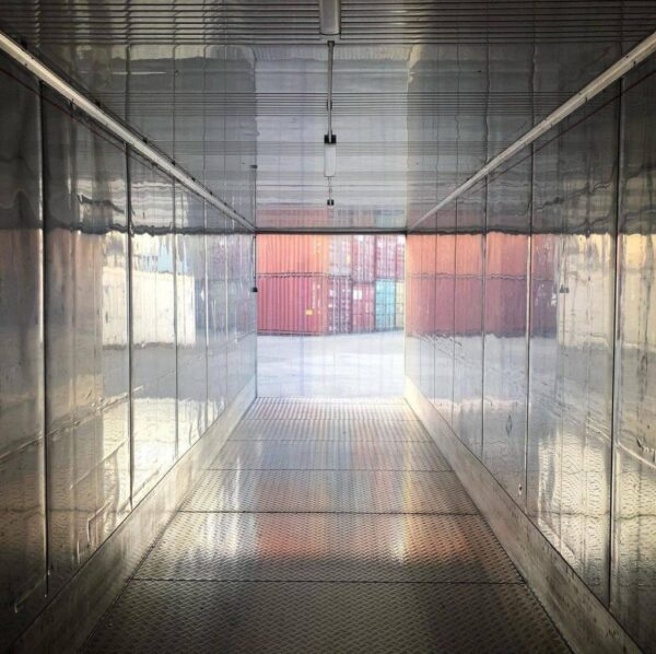 4-26.jpg 20ft Dual Temperature Refrigerated ISO Container